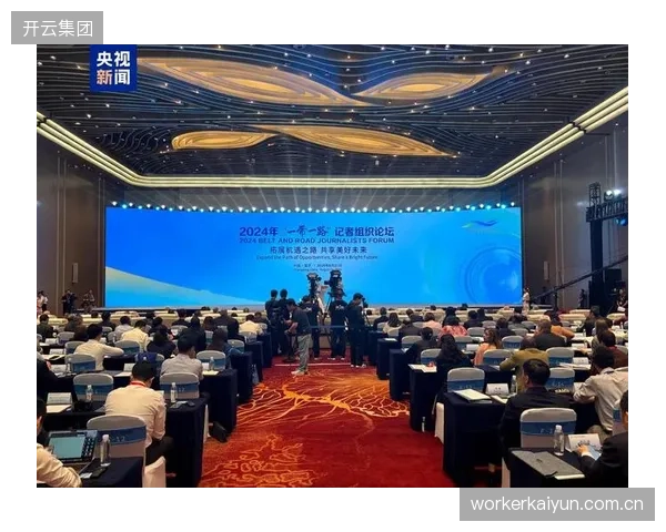 在“一带一路”沿线国家援建的体育场馆，因缺乏可持续的运营规划和本地化内容，正面临建成即闲置的风险